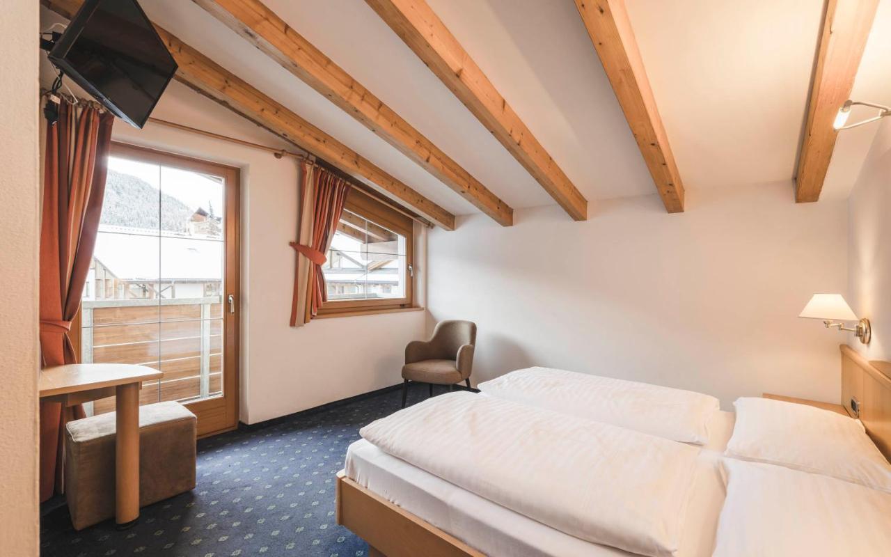 Hotel Schoelzhorn Superior Racines Zewnętrze zdjęcie